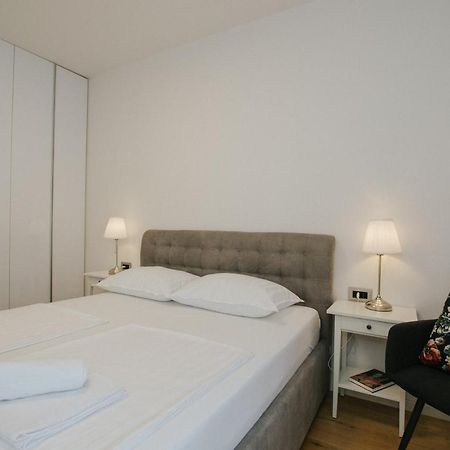 Apartment Sea Villa 5 Split Bagian luar foto