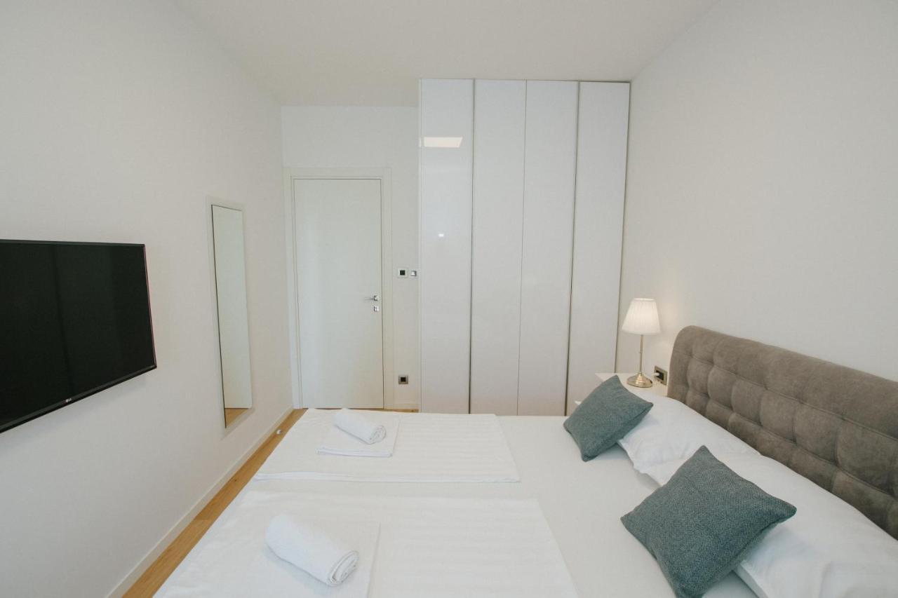 Apartment Sea Villa 5 Split Bagian luar foto