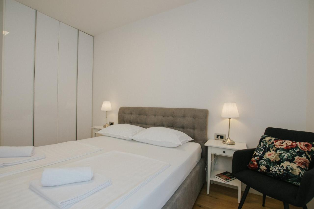 Apartment Sea Villa 5 Split Bagian luar foto